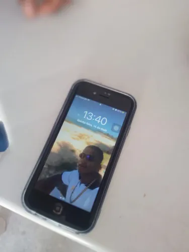 iPhone 7 em bom estado 