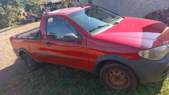 Fiat Strada 1.4 MPI Fire Flex 8V CS 2012