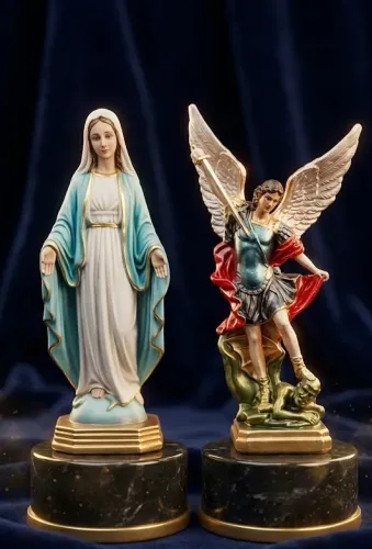 kit 2 mini figure religiosa santo são miguel arcanjo,nossa senhora das graças
