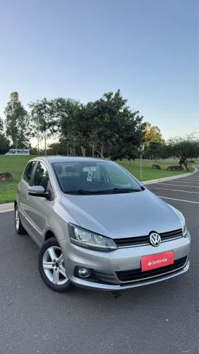 Volkswagen Fox Comfortline 1.0 Flex 8V 5P 2015