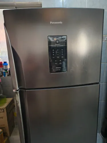 Geladeira Panasonic 435 litros aço escovado
