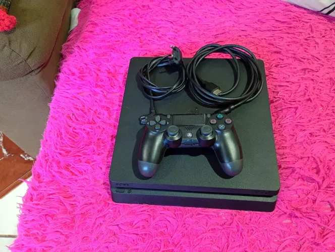 Ps4 slim