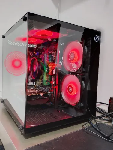 pc gamer Ryzen 7 16gb ddr4 rx570
