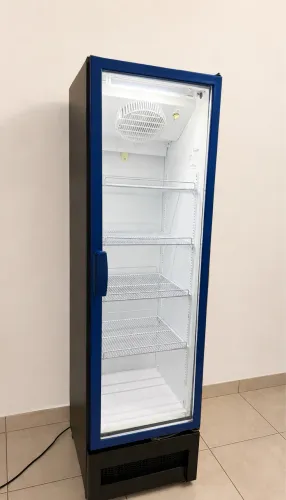Geladeira Expositora