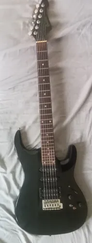 Guitarra Golden Super Stratocaster com Capa (Nova)