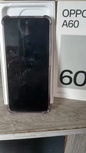 Smartphone OPPO A60