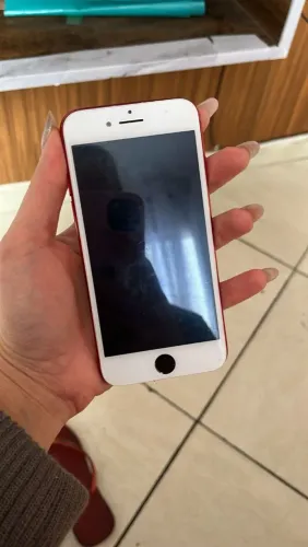 iPhone 8