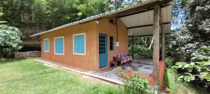 Casa em Sítio com Cachoeira em São Luiz do Paraitinga Aluguel Definitivo