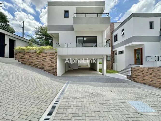 Casa com 3 dormitórios à venda, 310 m² por R$ 1.850.000,00 - Chácara do Refúgio - Carapicu