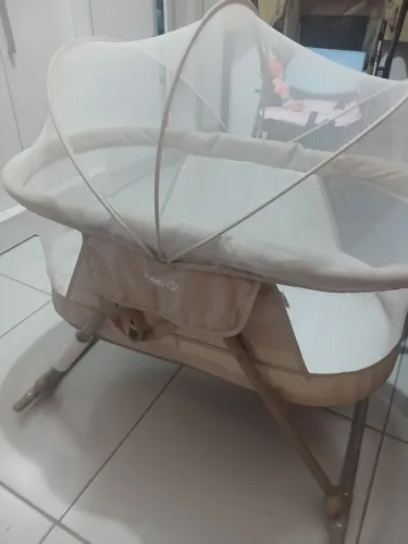 Vendo berço Moisés