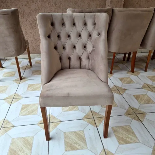 8 cadeiras para sala de jantar super reforçada, praticamente novas