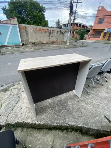 Balcão de escritório seminovo