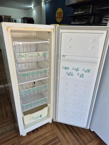Freezer Consul 121 litros
