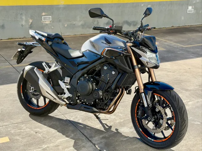 HONDA CB 500F 2023
