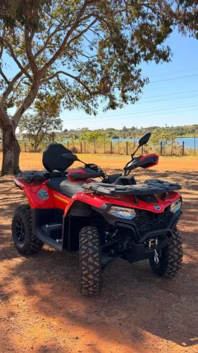 Quadriciclo 520cc CFMOTO muito novo
