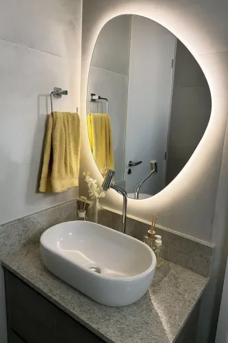 Espelho Orgânico com Led 80x60