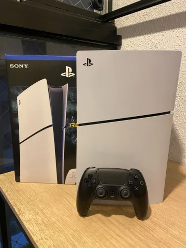 Playstation 5 Slim Midia Digital 1TB - POUCO USO - MUITO NOVO - PS5