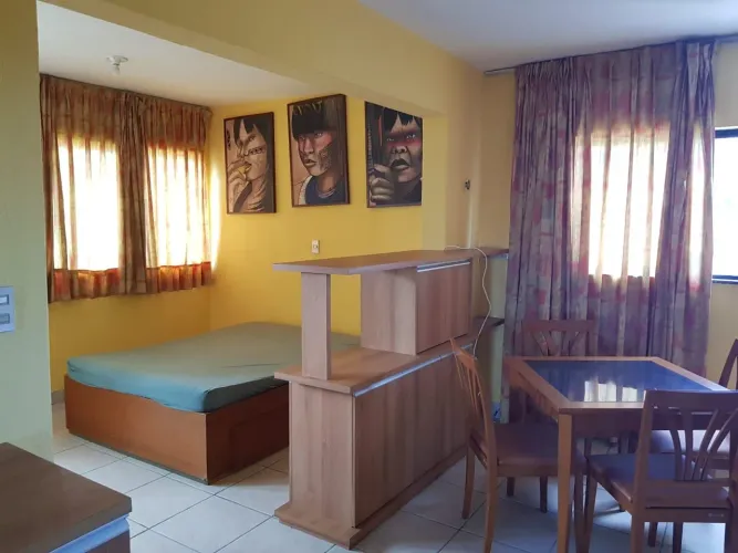 Alugo uma apartamento na Pracinha de Boa Viagem!