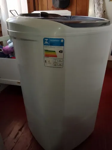 Máquina de lavar tanquinho