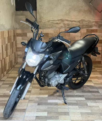 Yamaha Fazer 150 2015