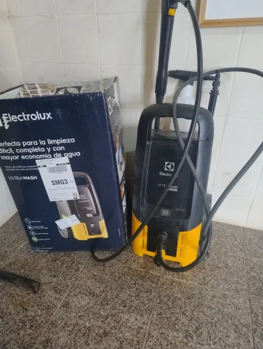 Lavadora Alta pressão Electrolux Ultra Wash original