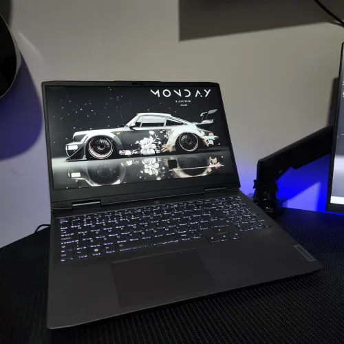 Notebook Lenovo LOQ i5-12450H RTX 2050 16GB Ram 512GB SSD Com Caix