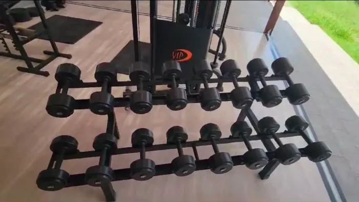 Kit Dumbells Injetado MONOBLOCO pares de 12 a 26 Kg com SUPORTE.