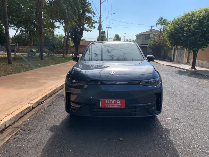 Leapmotor C10 REEV (Híbrido) 2026