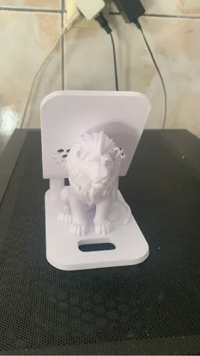 Vendo action figure, suporte para celular