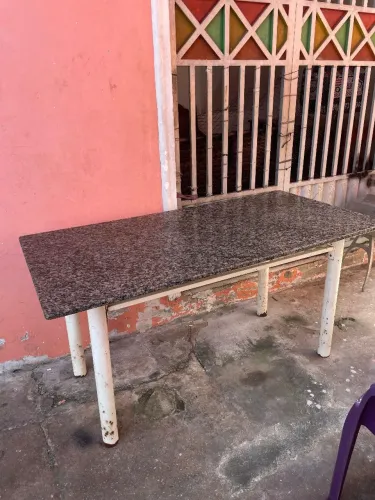 Mesa de Mármore 