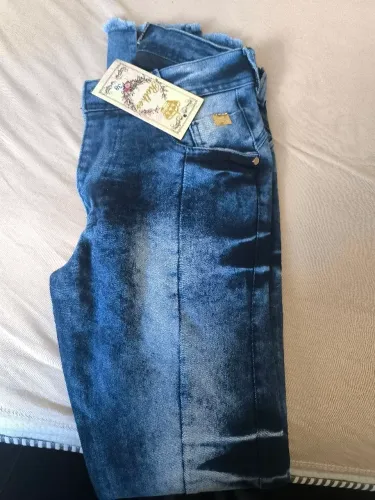 Calça jeans tamanho 38