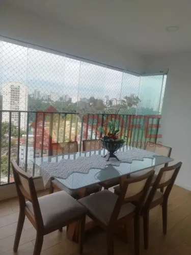 Revenda no Amaro de 79 metros com 3 dormitorios sendo 1 suite com lavabo, Vista privilegia