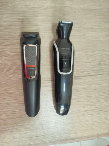 Máquina p/ aparar pêlos Philips