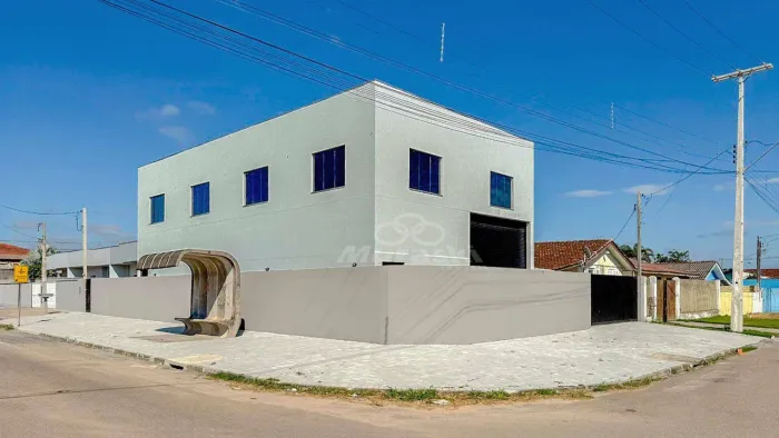 Box/Garagem - venda por R$ 840.000,00 ou aluguel por R$ 4.900,00/mês - Carvoeiro - Guaratu