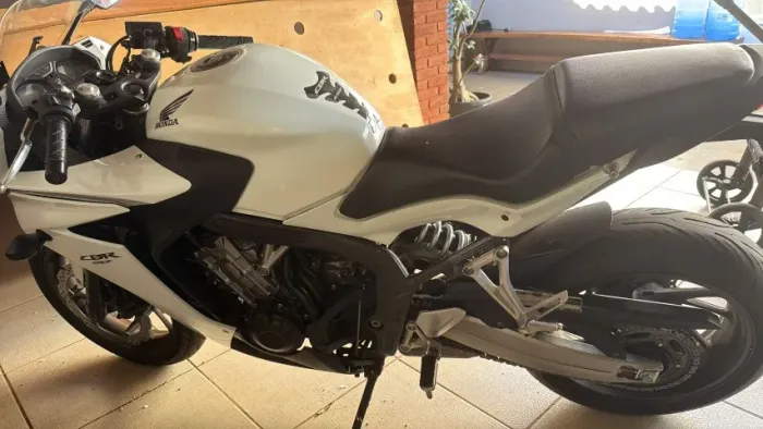 ? HONDA CBR 650F 2015 - BRANCA - IMPECÁVEL! ?