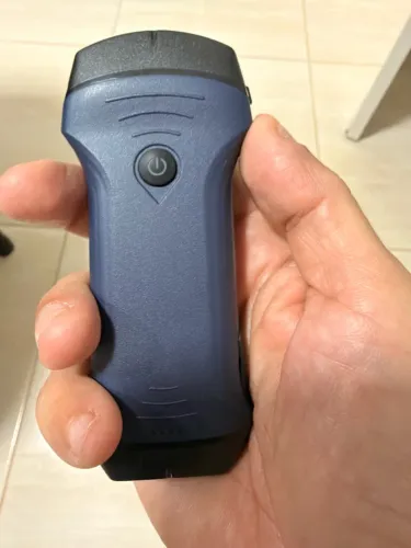 Ultrassom portátil de mão para emergências
