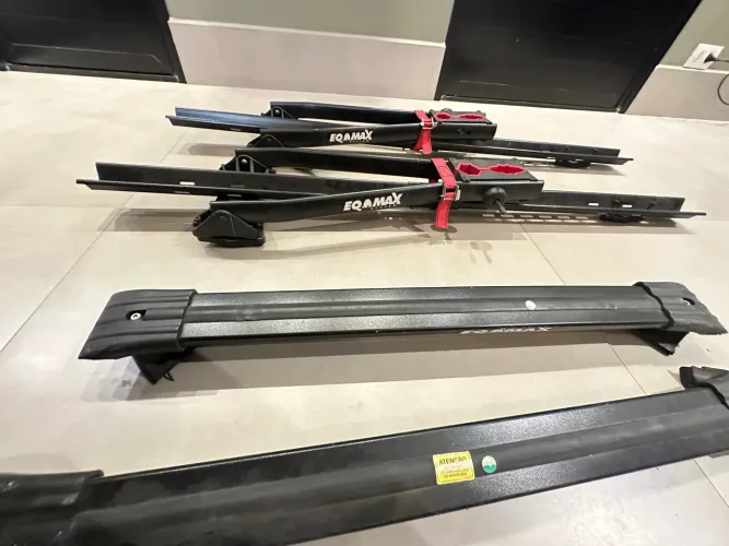 SUPORTE BICICLETA DE TETO EQMAX COM DOIS SUPORTES