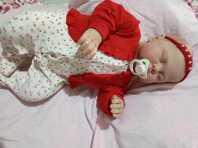 Bebê reborn importado 60 cm