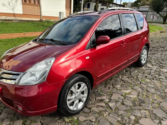 Nissan Livina S 1.8 16V Flex Fuel Aut. 2014