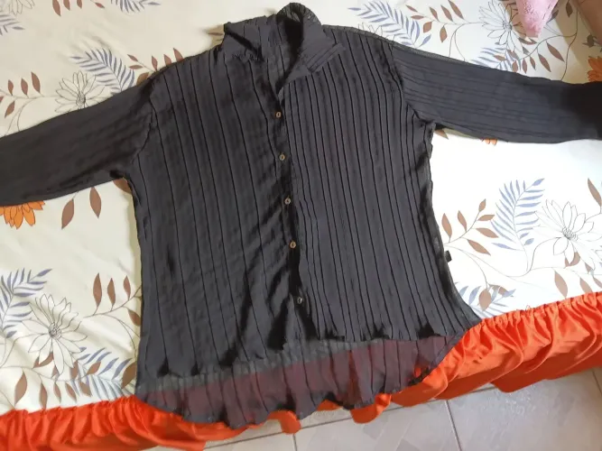Blusa preta m leve