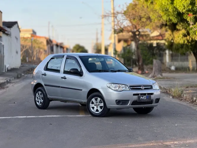 Fiat Palio 1.0 Economy Fire Flex 8V 4P 2013