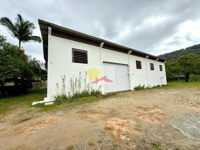 GALPÃO no PIRABEIRABA com 0 quartos para LOCAÇÃO, 749 m²
