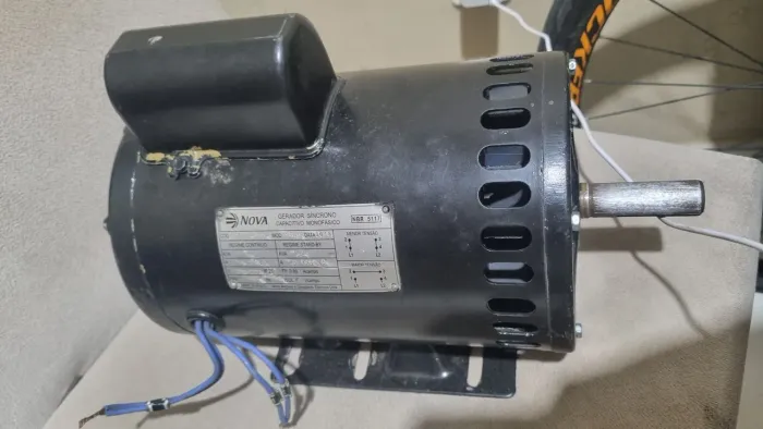 Gerador elétrico marca NOVA