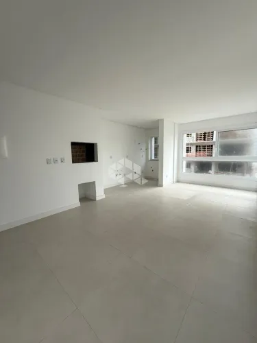 Apartamento de 3 dormtórios sendo 1 suíte com vaga de garagem em Capão da Canoa