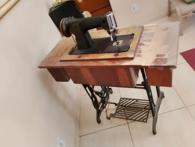 Máquina de costura