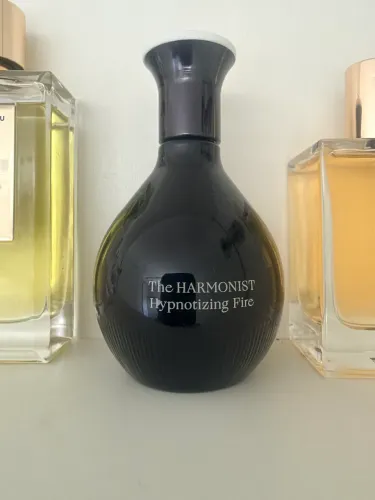 Perfume the harnonist hypnotizing fire