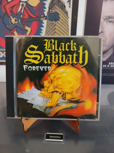 CD Black Sabbath - Forever,<br>Bootleg (não oficial)<br>2002<br>Importado <br><br>