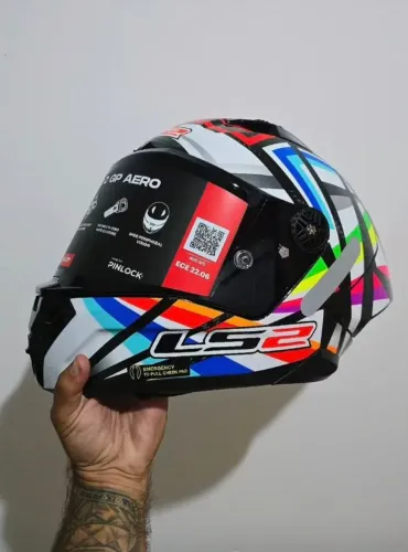 Capacete Ls2 GP aero Carbon