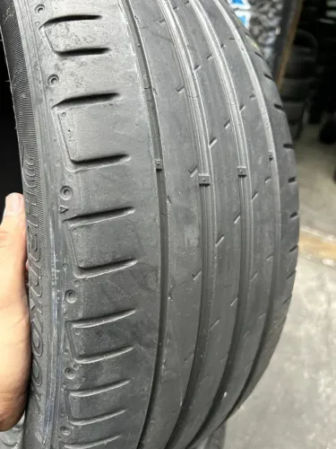 Pneus 225/45/18 Hakook Runflat seminovos por 799$ o par instalados