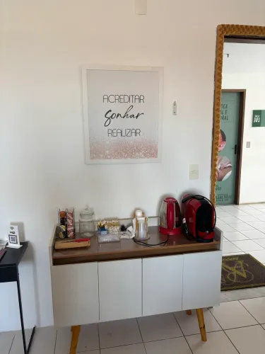 Aparador/cantinho do café e Apartamento em Neópolis para alugar 